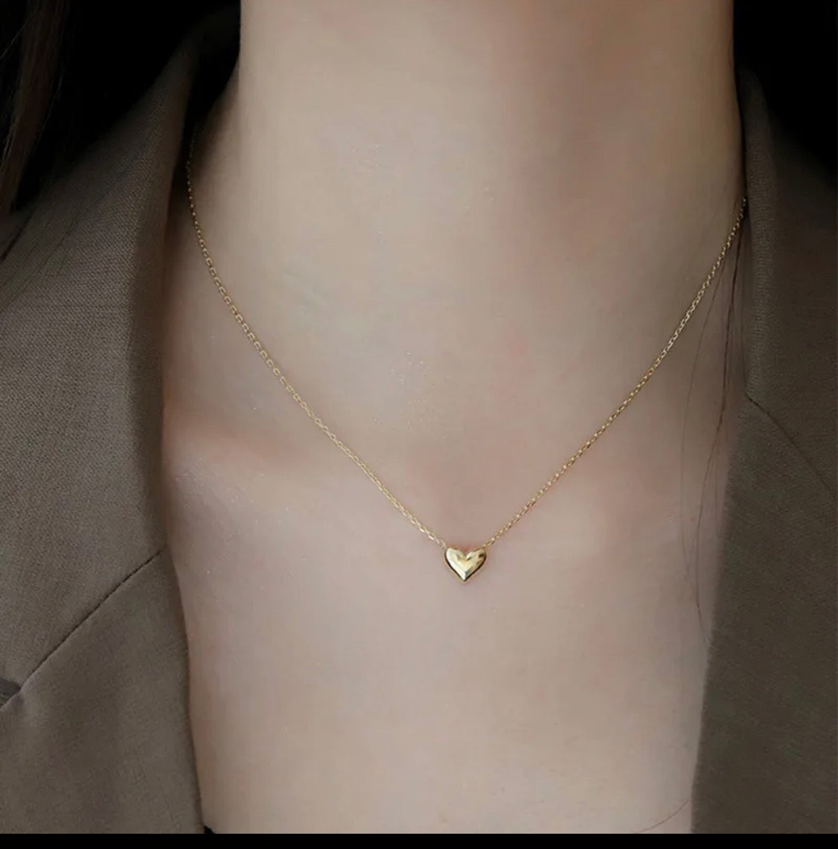 Collar corto “love story”